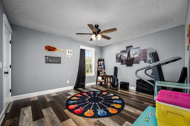 181 Hendon Memorial Rd, Shelbyville, TN 37160