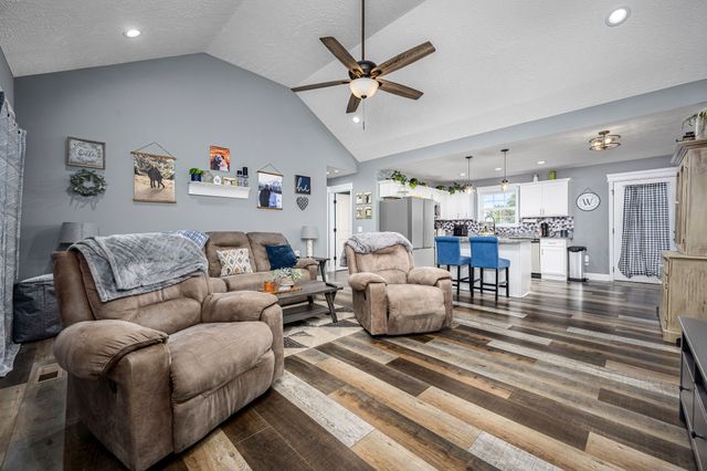 181 Hendon Memorial Rd, Shelbyville, TN 37160