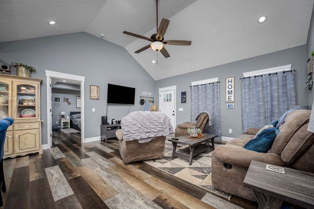 181 Hendon Memorial Rd, Shelbyville, TN 37160