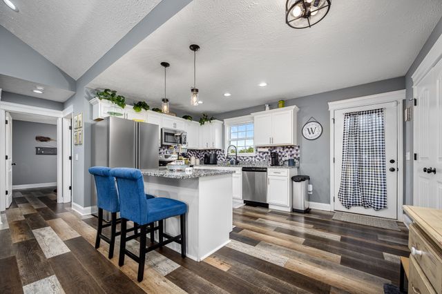 181 Hendon Memorial Rd, Shelbyville, TN 37160