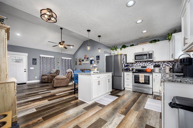 181 Hendon Memorial Rd, Shelbyville, TN 37160