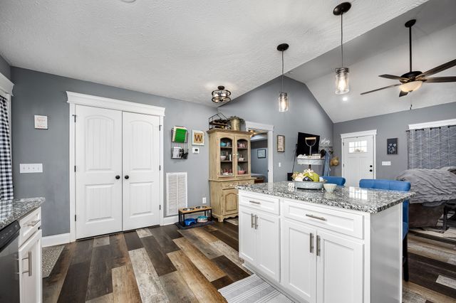 181 Hendon Memorial Rd, Shelbyville, TN 37160