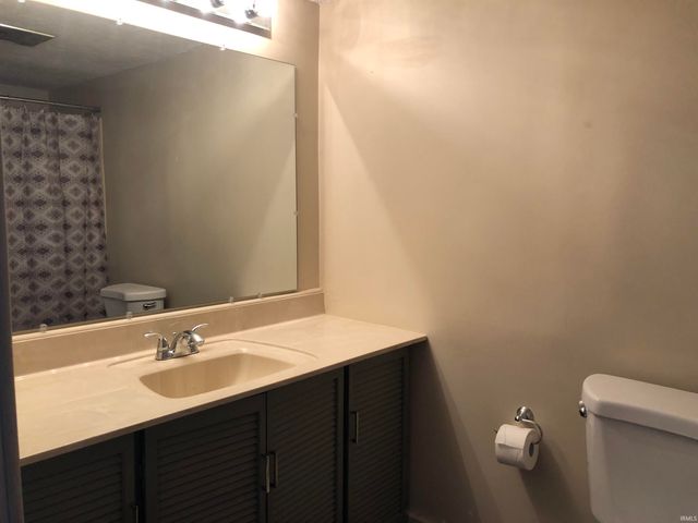 520 W 11th Street, Peru, IN 46970