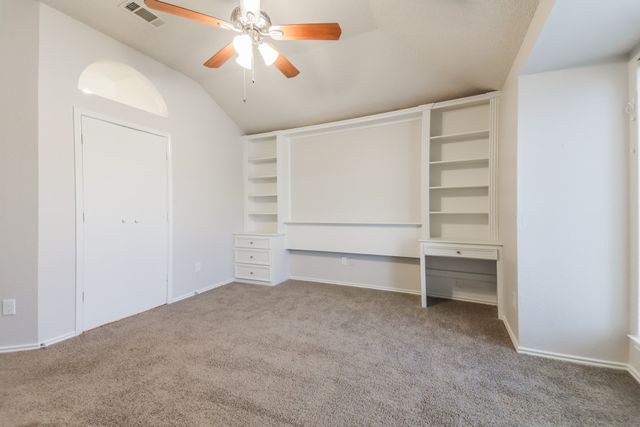 3209 Auburn Drive, Rowlett, TX 75088