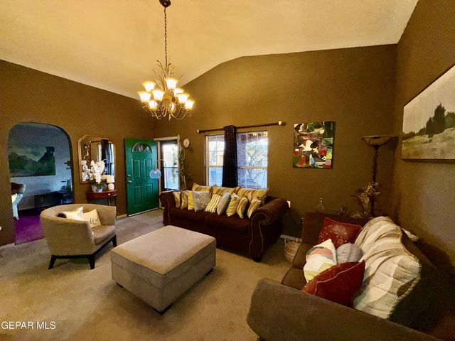 342 Barrel Cactus Drive, Horizon City, TX 79928