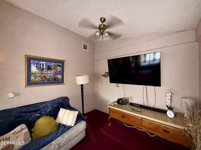 342 Barrel Cactus Drive, Horizon City, TX 79928