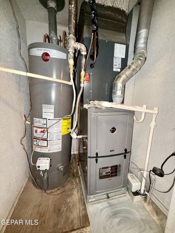 342 Barrel Cactus Drive, Horizon City, TX 79928