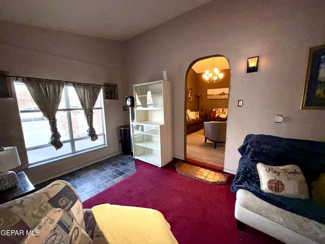 342 Barrel Cactus Drive, Horizon City, TX 79928