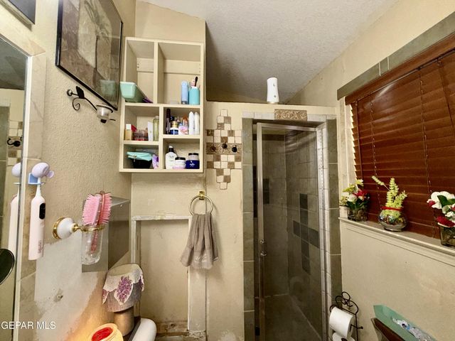 342 Barrel Cactus Drive, Horizon City, TX 79928