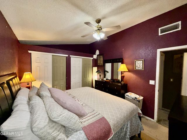 342 Barrel Cactus Drive, Horizon City, TX 79928