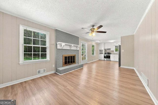 211 Pioneer Trail, Marietta, GA 30068
