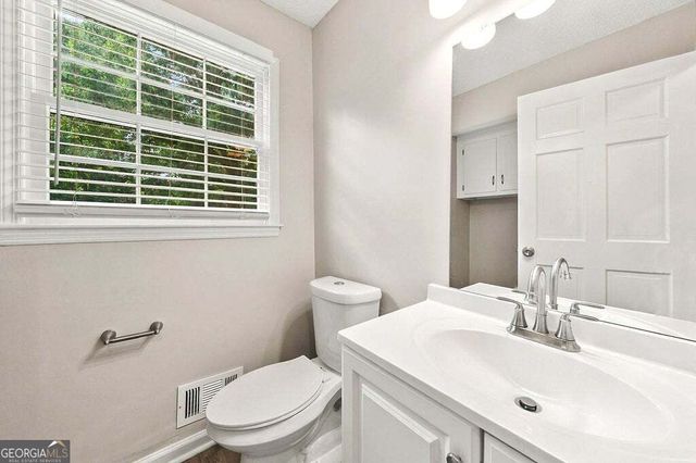 211 Pioneer Trail, Marietta, GA 30068