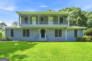 211 Pioneer Trail, Marietta, GA 30068