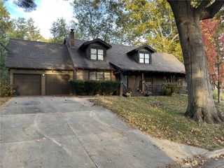 2404 W 86th Terrace, Leawood, KS 66206