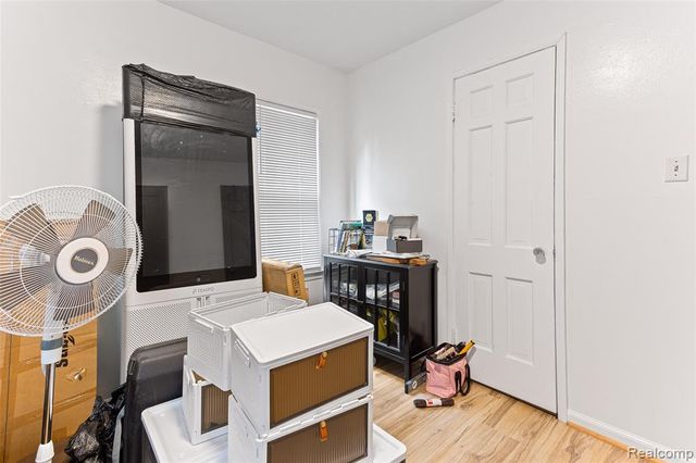 2328 Guthrie Avenue, Royal Oak, MI 48067