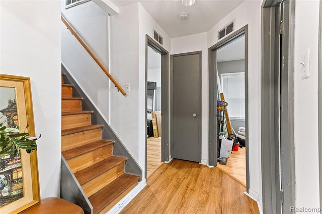 2328 Guthrie Avenue, Royal Oak, MI 48067