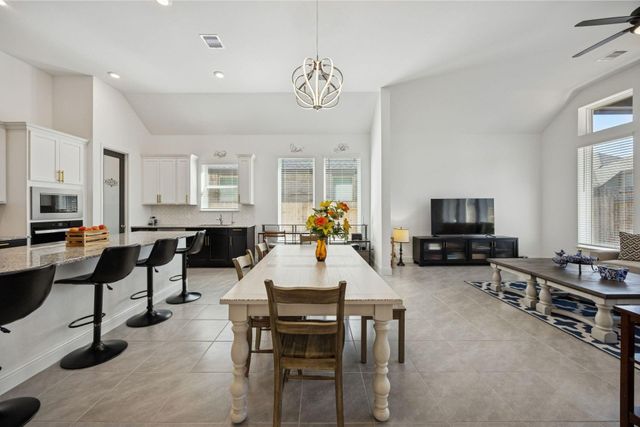 16022 Tangled Vine Lane, Conroe, TX 77302