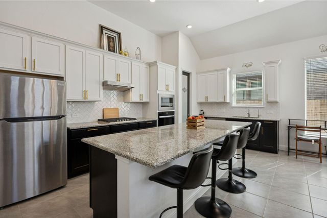 16022 Tangled Vine Lane, Conroe, TX 77302