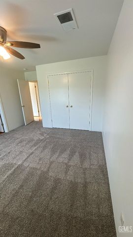 6013 Ragusa Lane, Bakersfield, CA 93308