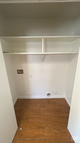 6013 Ragusa Lane, Bakersfield, CA 93308