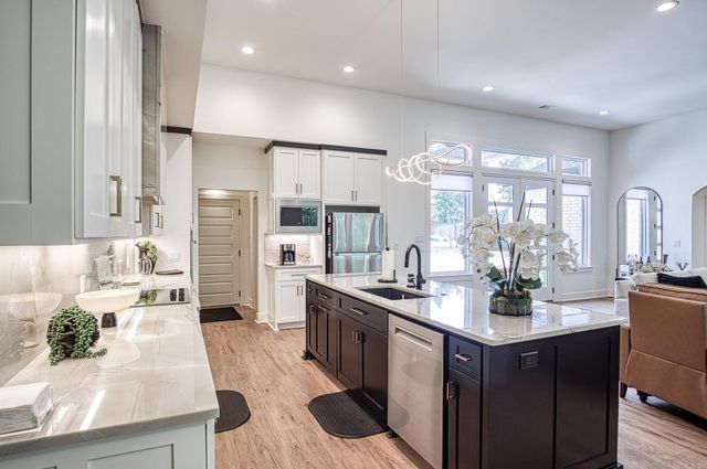 41 Linares Lane, Hot Springs Village, AR 71909