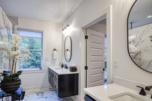 41 Linares Lane, Hot Springs Village, AR 71909