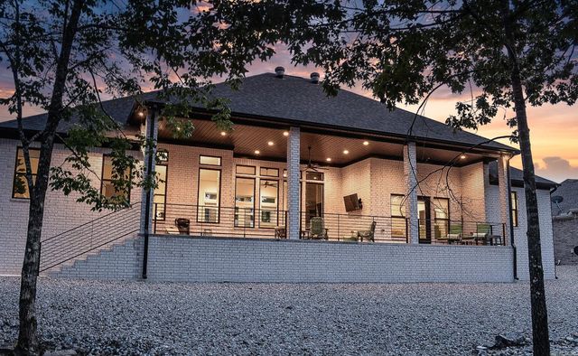 41 Linares Lane, Hot Springs Village, AR 71909