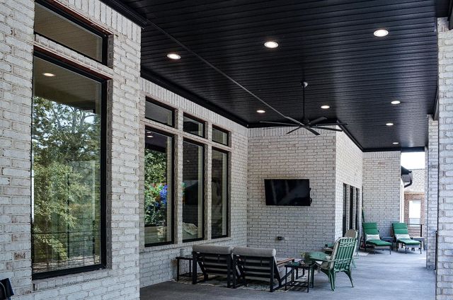 41 Linares Lane, Hot Springs Village, AR 71909