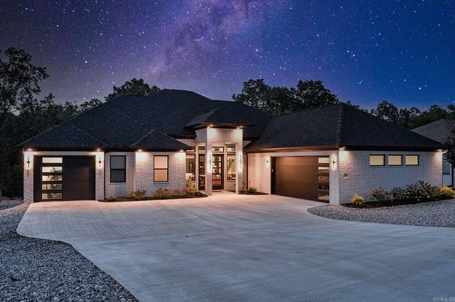 41 Linares Lane, Hot Springs Village, AR 71909