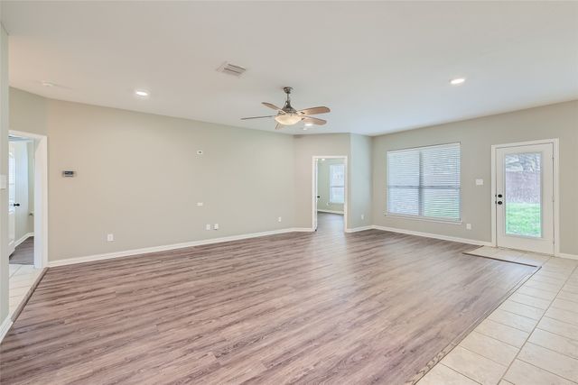 204 W Patton Avenue, Alvarado, TX 76009