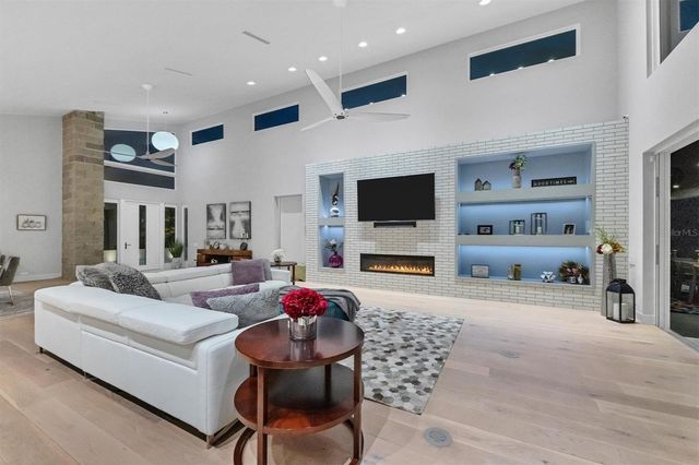 1556 EASTBROOK DRIVE, Sarasota, FL 34231