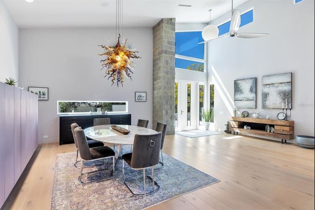 1556 EASTBROOK DRIVE, Sarasota, FL 34231