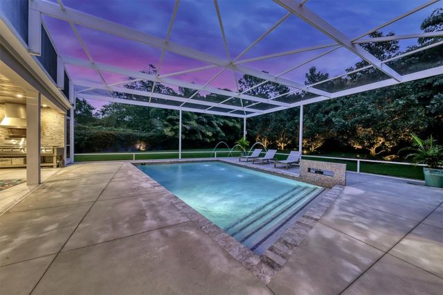 1556 EASTBROOK DRIVE, Sarasota, FL 34231