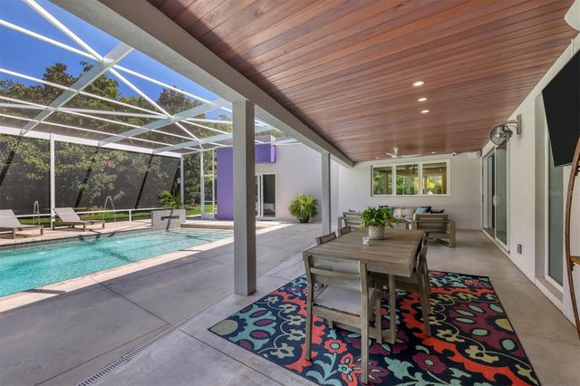 1556 EASTBROOK DRIVE, Sarasota, FL 34231