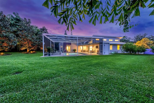 1556 EASTBROOK DRIVE, Sarasota, FL 34231