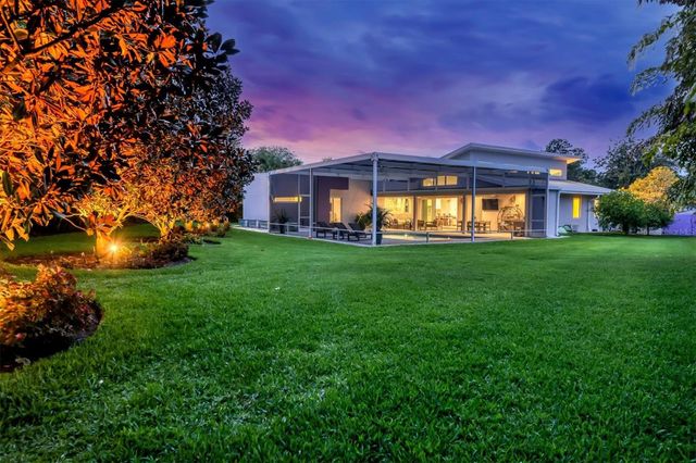 1556 EASTBROOK DRIVE, Sarasota, FL 34231