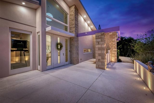 1556 EASTBROOK DRIVE, Sarasota, FL 34231