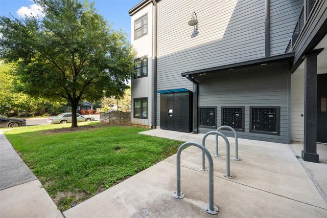 3101 W Govalle Ave 111, Austin, TX 78702