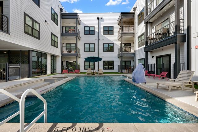 3101 W Govalle Ave 111, Austin, TX 78702
