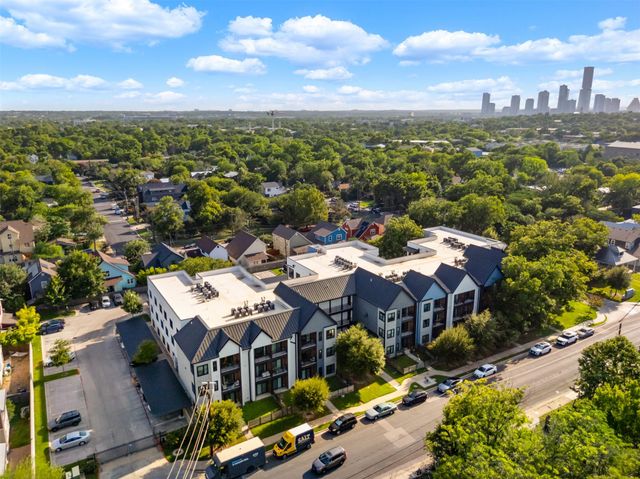 3101 W Govalle Ave 111, Austin, TX 78702