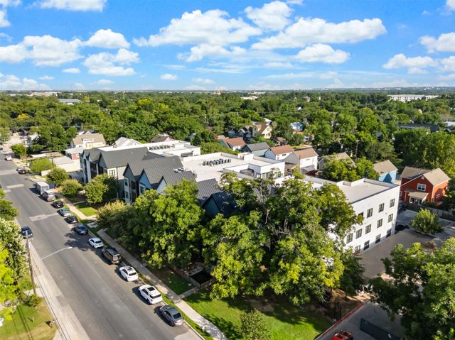 3101 W Govalle Ave 111, Austin, TX 78702