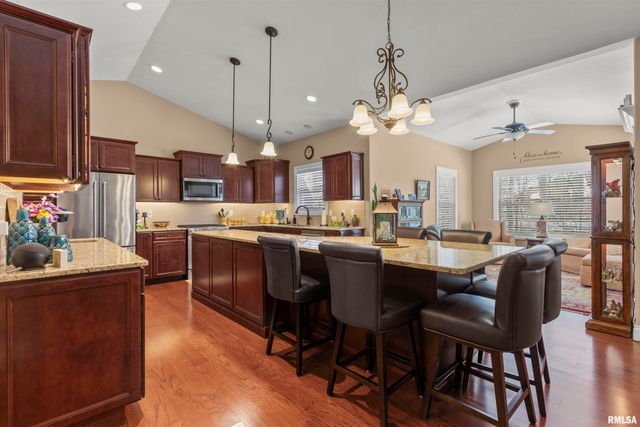 11124 N Tuscany Ridge Court, Dunlap, IL 61525