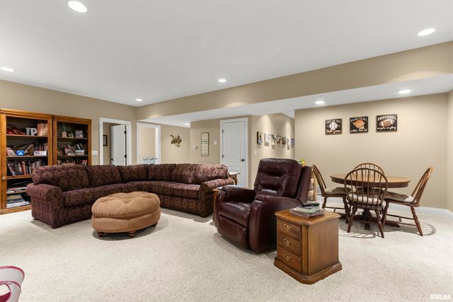 11124 N Tuscany Ridge Court, Dunlap, IL 61525