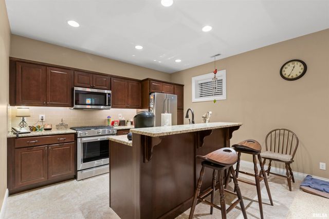 11124 N Tuscany Ridge Court, Dunlap, IL 61525