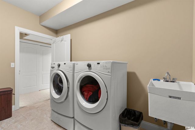 11124 N Tuscany Ridge Court, Dunlap, IL 61525