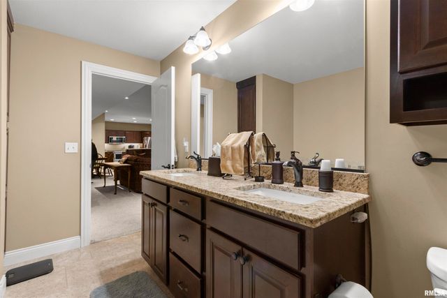 11124 N Tuscany Ridge Court, Dunlap, IL 61525