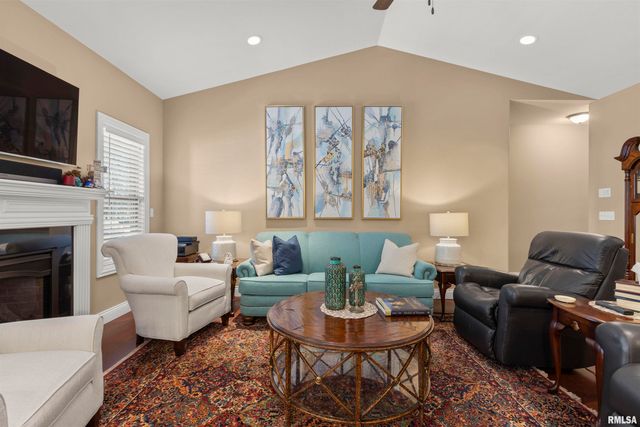 11124 N Tuscany Ridge Court, Dunlap, IL 61525