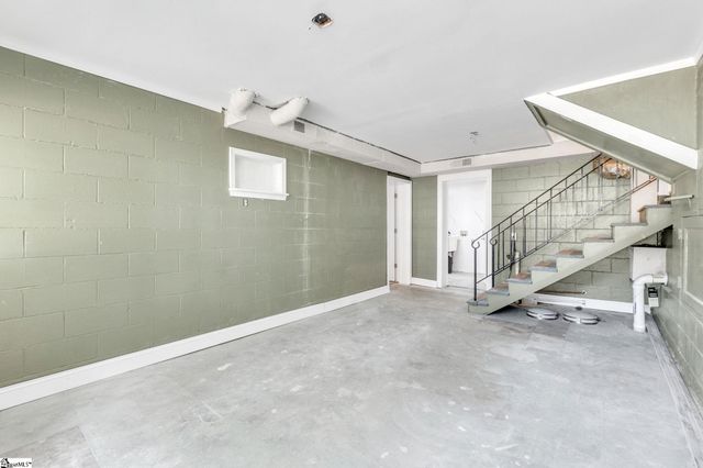 1201 Lakeview Circle, Greer, SC 29651