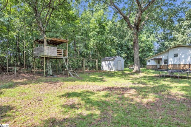1201 Lakeview Circle, Greer, SC 29651