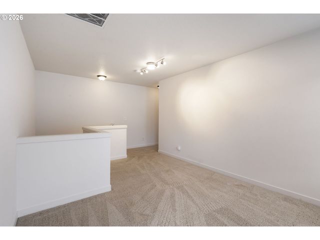 1184 Se ALIKA Ave, Hillsboro, OR 97123